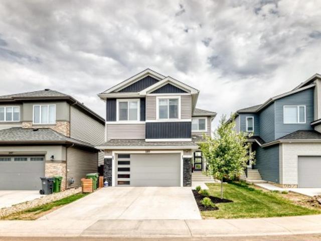 House for sale in Rolly View, Alberta