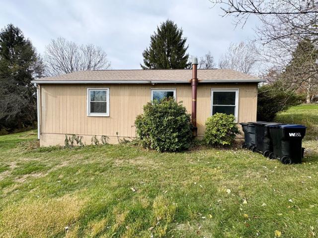 Commercial for sale in Moon, Pennsylvania