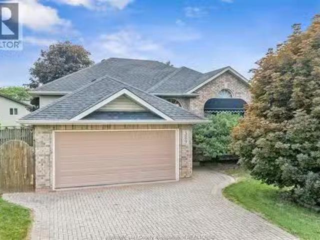 Condo for sale in Ontario