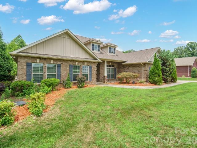 House for sale in Troutman, North Carolina