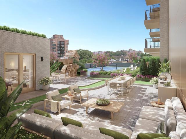 Condo for sale in Woodside, New York