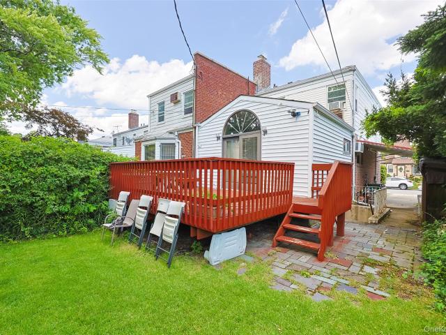 House for sale in Queens, Arverne