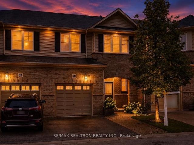 Property for sale in Oakville, Golden Horseshoe