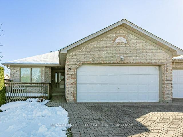Condo for sale in Arva, Ontario