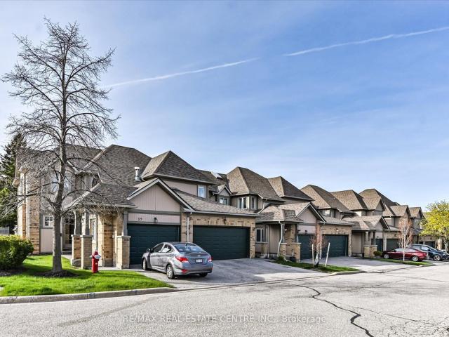 Condo for sale in Woburn, Ontario
