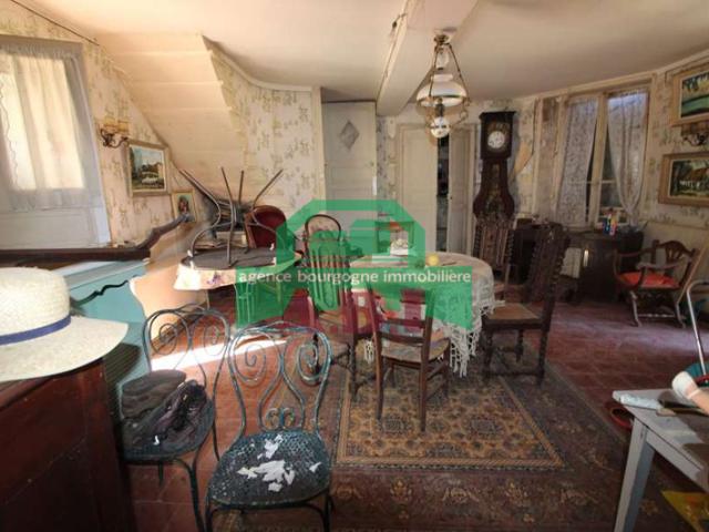 Maison vente à Clamecy, Brinon-sur-beuvron