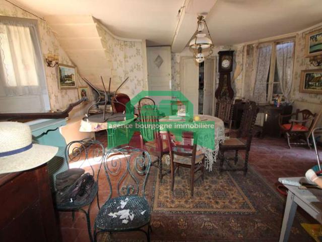 Maison vente à Clamecy, Brinon-sur-beuvron