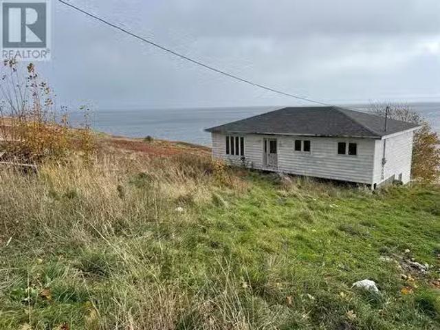 House for sale in Upper Island Cove, Newfoundland And Labrador