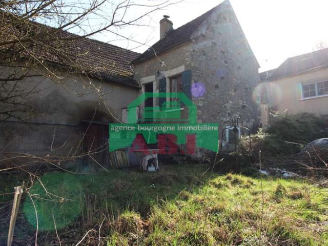 Maison vente à Clamecy, Varzy