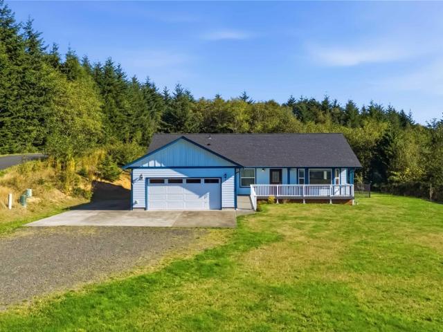 House for sale in Cathlamet, Washington