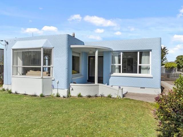House for rent in Chaslands, Canterbury