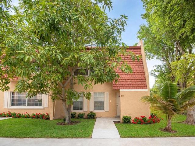 Townhouse for sale in Tamarac, Broward County