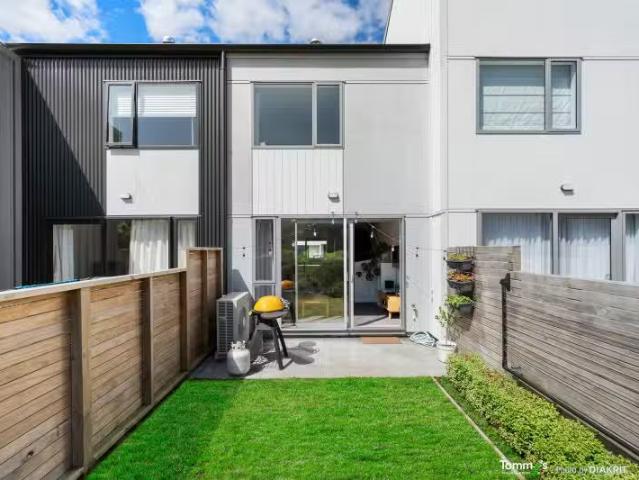 House for sale in Wellington
