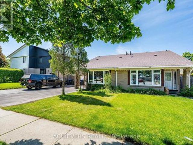 House for sale in Georgina, Ontario