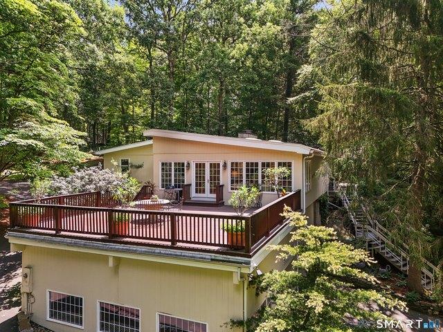 House for sale in Cos Cob, Connecticut