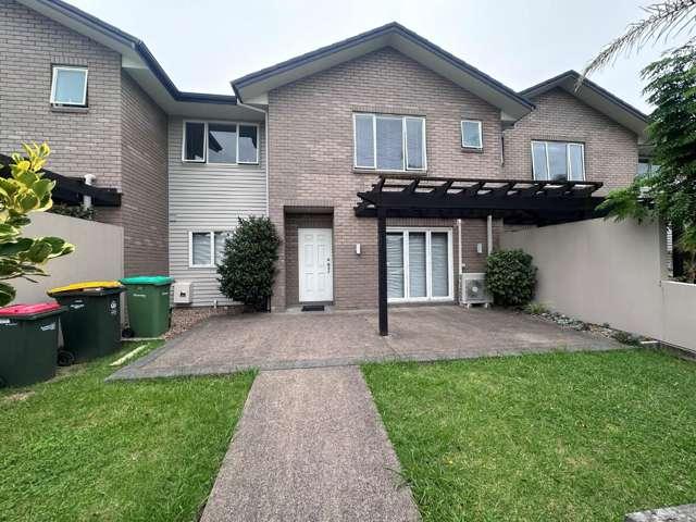 House for rent in Howick, Oroua County
