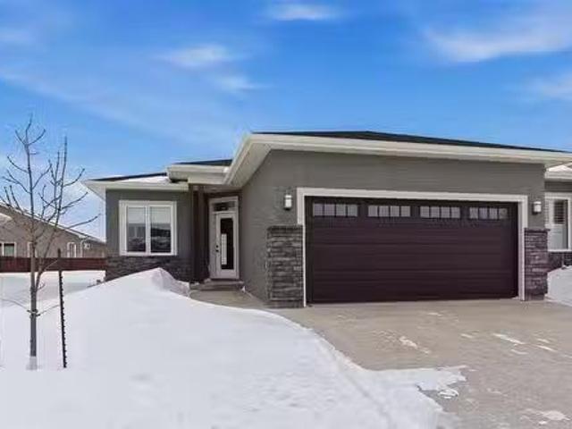 House for sale in Steinbach, Manitoba