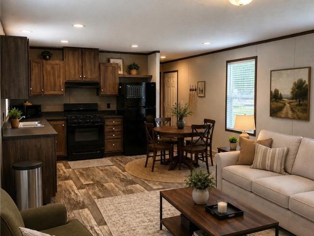 House for sale in Middlefield, Ohio