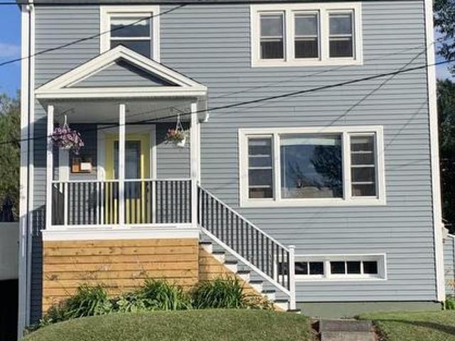 House for sale in Corner Brook, Newfoundland And Labrador
