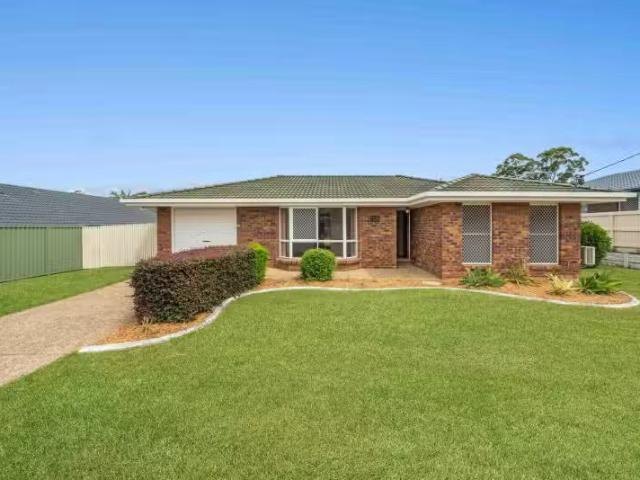 House for rent in Capalaba, Greater Brisbane