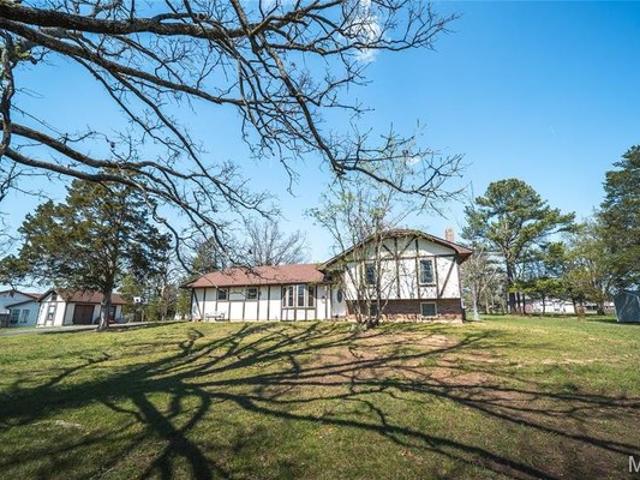 House for sale in Cuba, Missouri