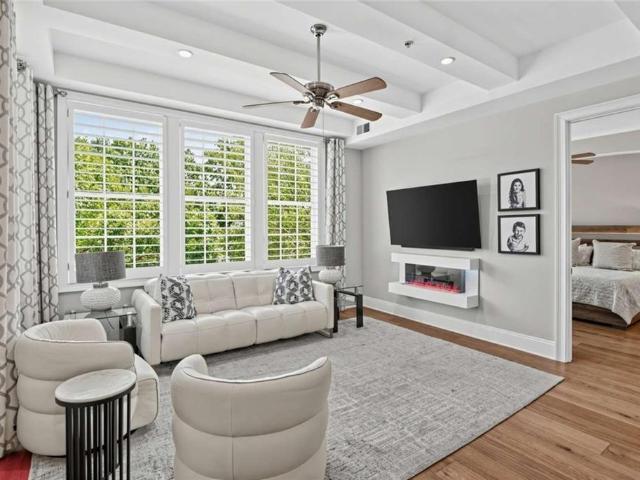 Condo for sale in Alpharetta, Fulton County