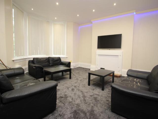 House for rent in Headingley Hill, Headingley