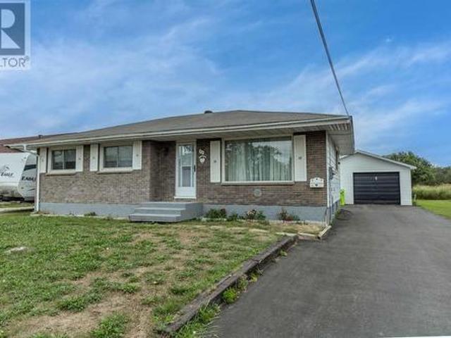 House for sale in Sault Sainte Marie, Ontario
