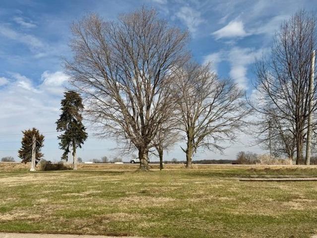 Land for sale in Le Claire, Iowa