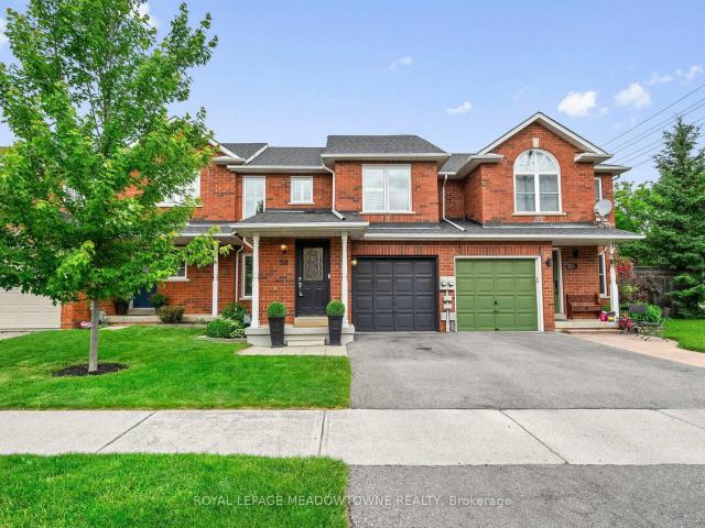 Townhouse for sale in Woburn, Ontario
