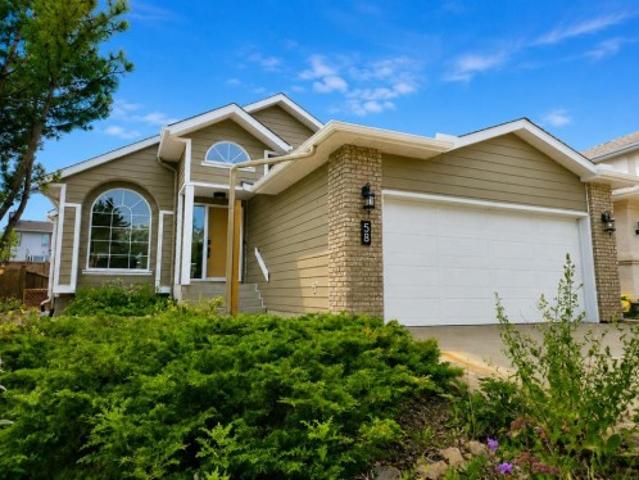 House for sale in Edgemont, Calgary