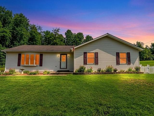 House for sale in Rivesville, West Virginia