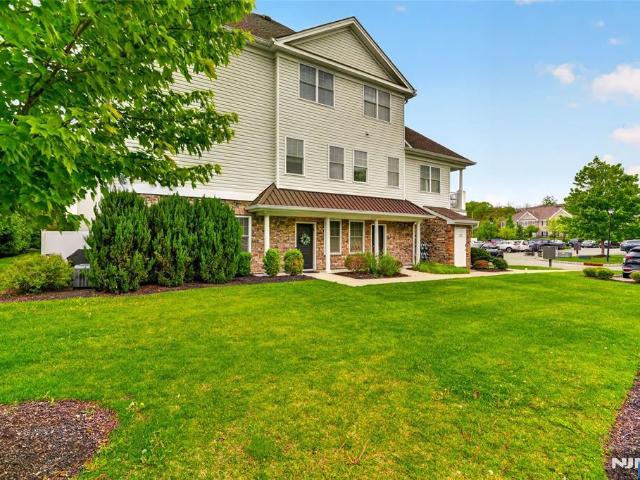 Condo for sale in Passaic, New Jersey