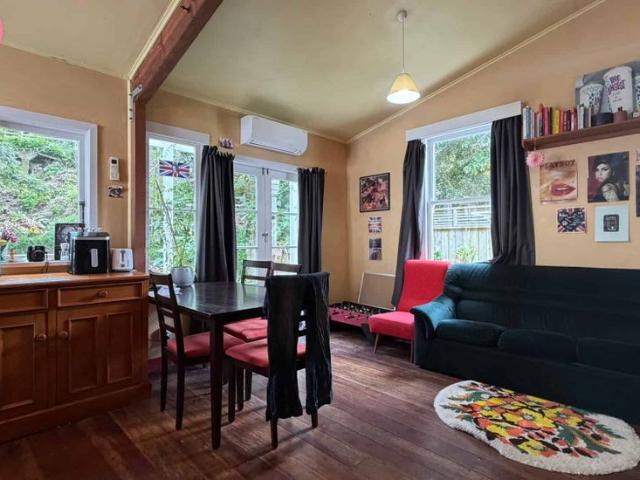 House for rent in Mitchelltown, Wellington