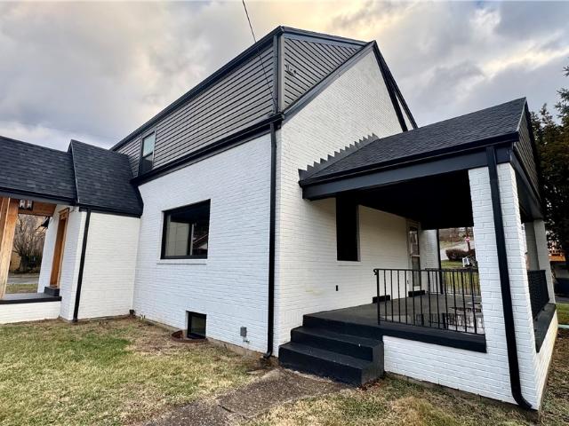 House for sale in Uniontown, Pennsylvania