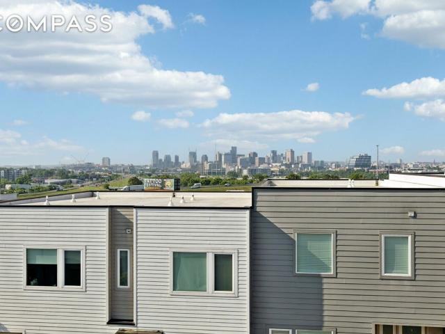 Townhouse for sale in Nashville