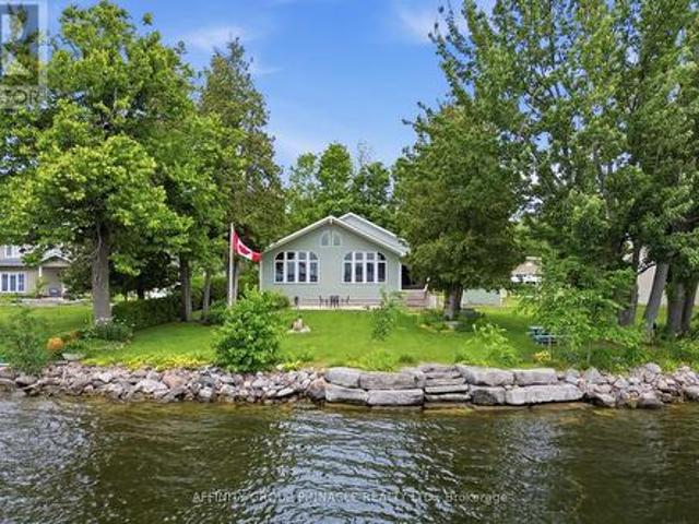 House for sale in Ontario