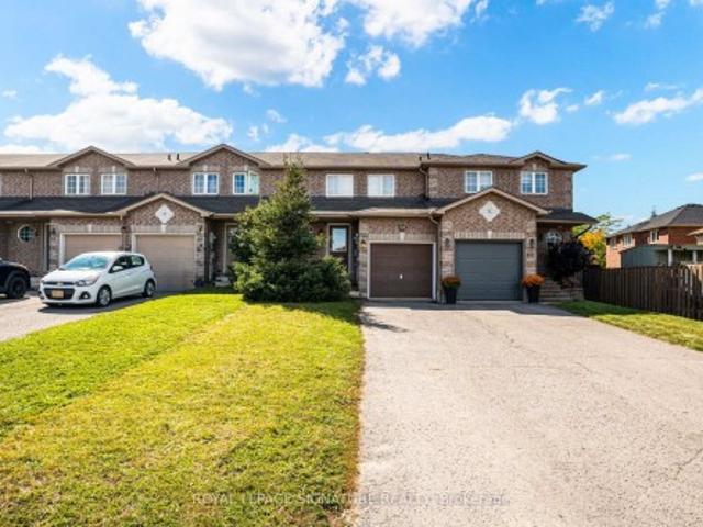 House for sale in Barrie, Central Ontario