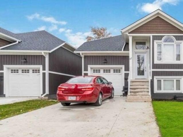 House for sale in Niagara, Ontario