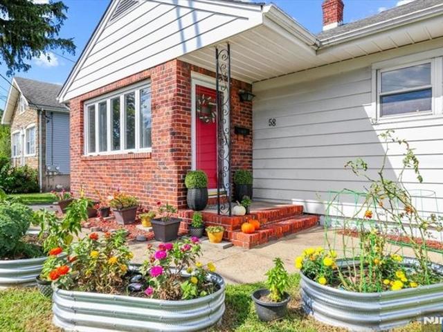 House for sale in South Hackensack, Bergen County