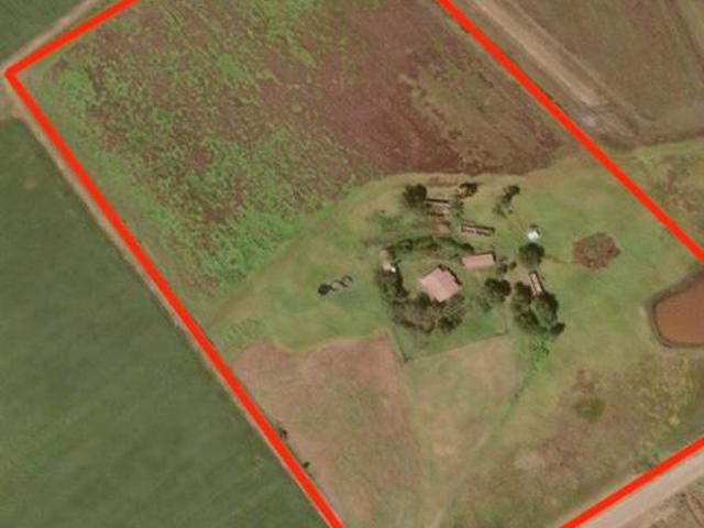 Farm for sale in Waterkloof, Gauteng