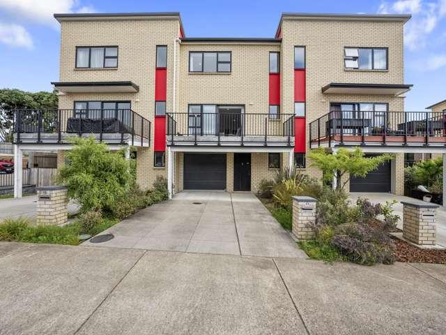 Townhouse for sale in East Tamaki