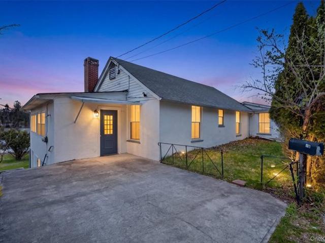 House for sale in Cuddebackville, New York