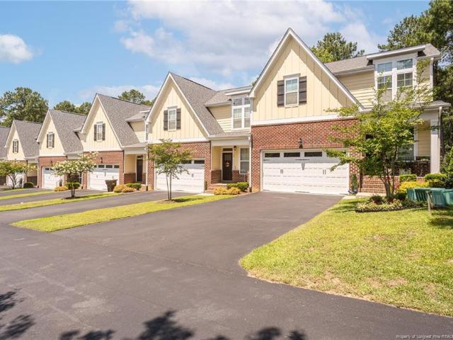 Townhouse for sale in Spring Lake, North Carolina