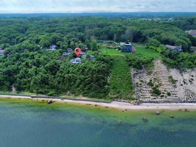 House for sale in New York