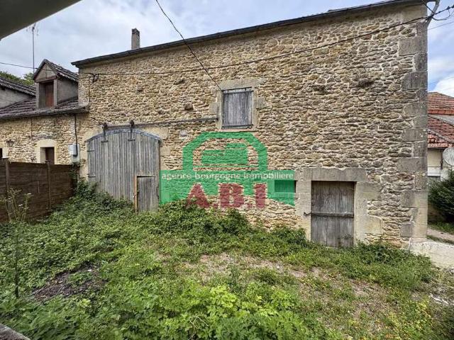 Maison vente à Clamecy, Varzy