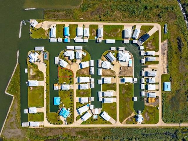 Land for sale in Grand Isle, Louisiana
