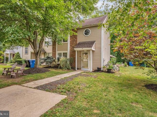 Townhouse for sale in Turnersville, New Jersey