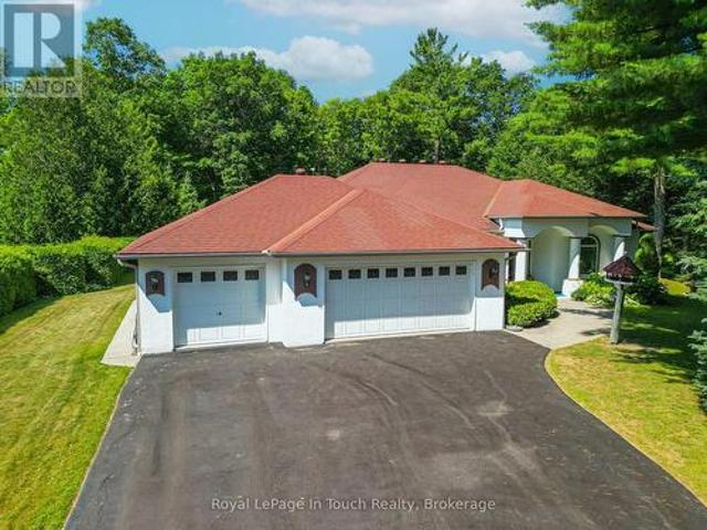 House for sale in Tiny, Ontario