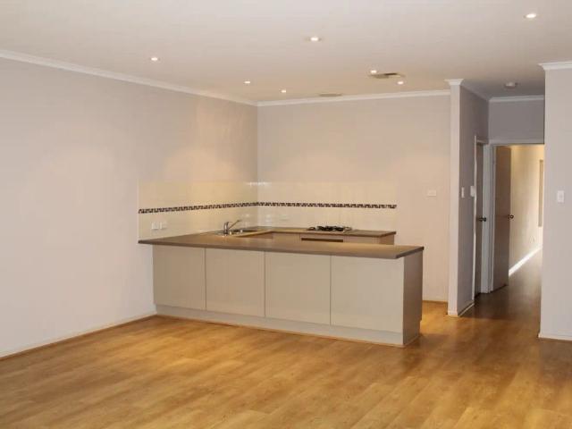 Townhouse for rent in Adelaide, City Of Salisbury